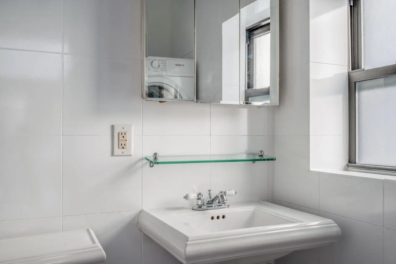 Apartment West Village 1Br W Balcony Skylight Nyc-1167 New York